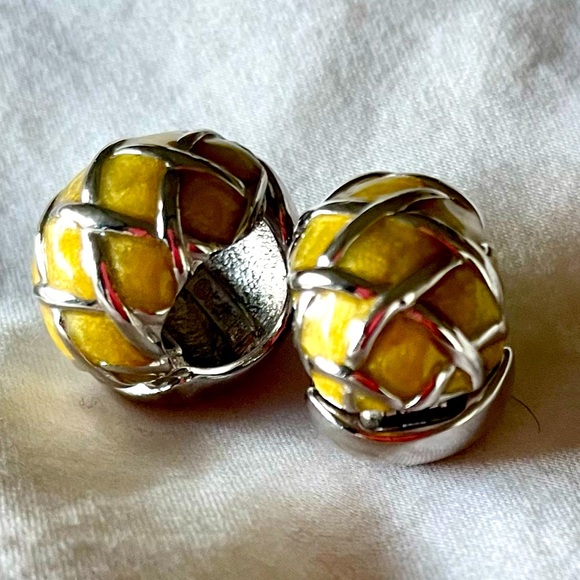 Clip-On Earrings - Picture 7 of 7